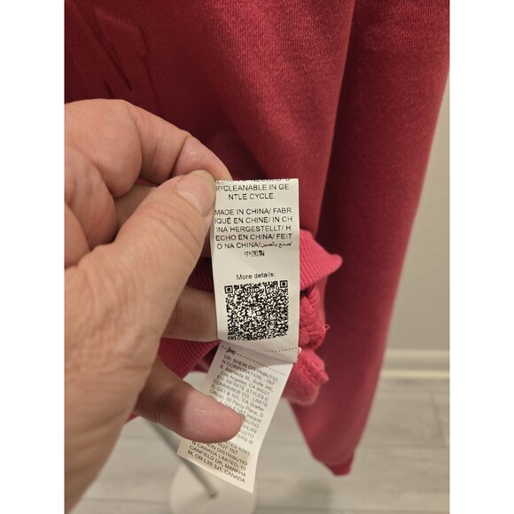 SHEIN Women's Cropped Mock Neck Sweatshirt Magenta Pink Boston Embossed Top NWT - Picture 8 of 8